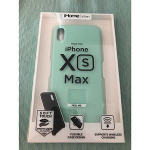 NEW iHome iPhone Xs Max case NIB soft touch mint